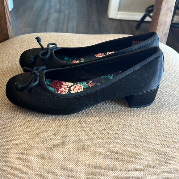BLACK BALLERINA CLASSIC SIZE 8 - Picture 2 of 14